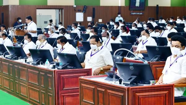 கொரோனா காலத்தில்.. திட்டமிடாத,அரைகுறையான திட்டங்களுக்கு அ.தி.மு.க ஒப்புதல்..பி.டி.ஆர் குற்றச்சாட்டு!