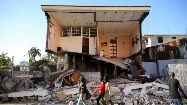 ஹைதி நிலநடுக்கம்.. பலி எண்ணிக்கை 1,419 ஆக உயர்வு.. எங்கும் மரண ஓலம்!