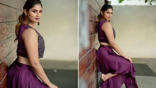 ஒற்றைக்காலில் ஒய்யார தரிசனம்..மடிப்பை எல்லாம் மறைக்காத ஷிவானி..