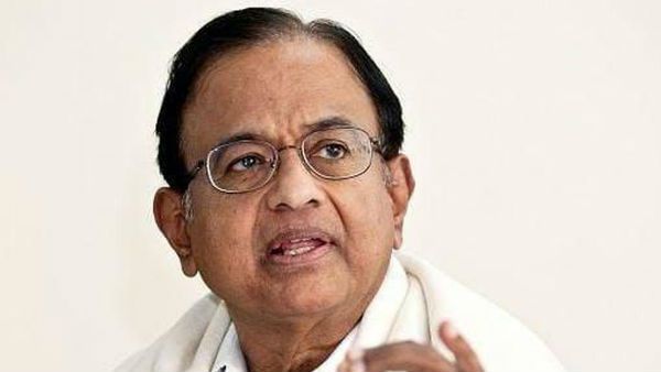 பெகாசஸ் விவகாரம்: இதுக்கு பதில் சொல்லுங்கள்.. மத்திய அரசிடம் 2 கேள்விகள் எழுப்பிய ப.சிதம்பரம்!