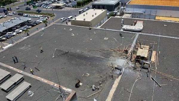 சவுதி அரேபியாவின் அபா சர்வதேச விமான நிலையத்தில் திடீரென பயங்கர ட்ரோன் தாக்குதல்.. பயணிகள் அதிர்ச்சி