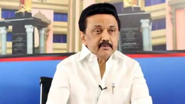 தமிழகத்தில் மீண்டும் தீவிரமடையும் கொரோனா பரவல்...கட்டுப்பாடுகள் அதிகரிக்குமா - முதல்வர் ஆலோசனை