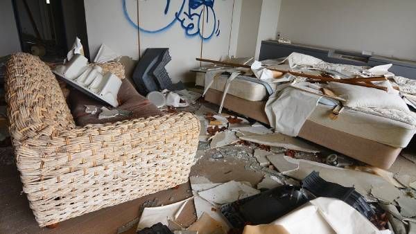 இந்து பெயர் வைத்துள்ளதாக கூறி..முஸ்லிம் நடத்திய ஹோட்டலை அடித்து நொறுக்கிய கும்பல்.. உ.பி.யில் ஷாக்!