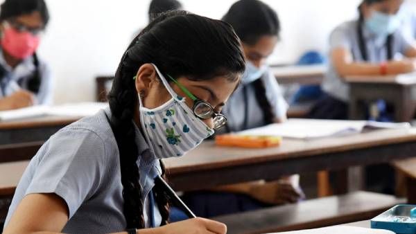 நவம்பர் 1 முதல் கேரளாவில் அனைத்து வகுப்புகளுக்கும் பள்ளிகளைத் திறக்க முடிவு