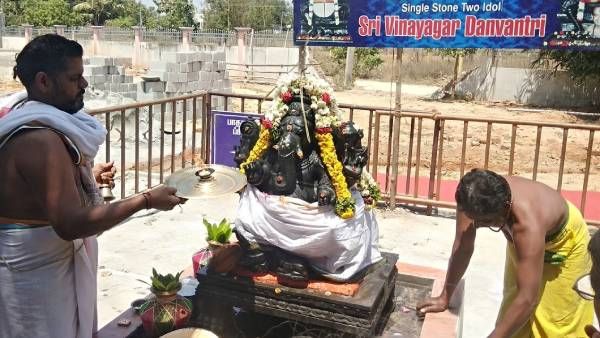 ஸ்ரீ தன்வந்திரி ஆரோக்கிய பீடத்தில் 75 நாட்கள் கொரோனா கொடிய நோய் அகல கோடி யாகம்
