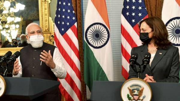 பயங்கரவாத குழுக்களும் பாகிஸ்தானும்.. ரொம்பவே கண்காணிக்கிறோம்..பிரதமர் மோடியிடம் கமலா ஹாரிஸ்