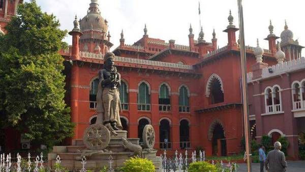 தமிழக போலீசாருக்கு 8 மணி நேர வேலை.. 10% கூடுதல் சம்பளம்.. உயர்நீதிமன்ற உத்தரவின் முழு விவரம்