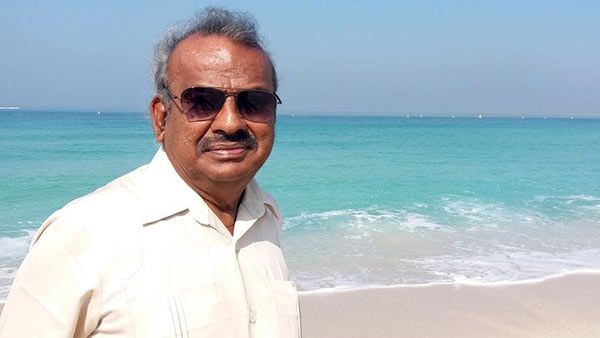 “ அங்கே என்ன இருக்கு ....? “ ப்ளாட் நெம்பர் – 144 அதிரா அப்பார்ட்மெண்ட் (31) 