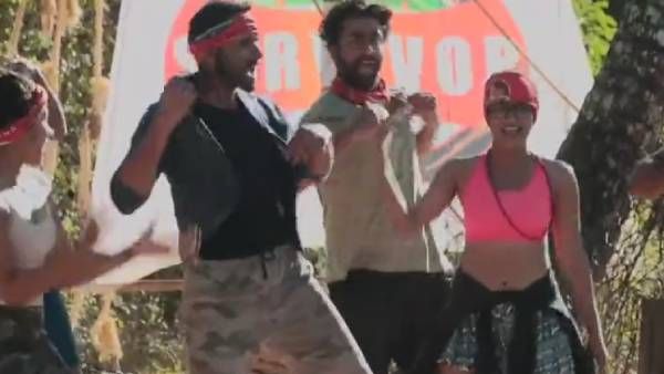 போடு..ரகிட.,ரகிட ...ஆட்டம் போட்டுக் கொண்டாடும் சர்வைவர்...கலாய்த்து தள்ளும் நெட்டிசன்கள்