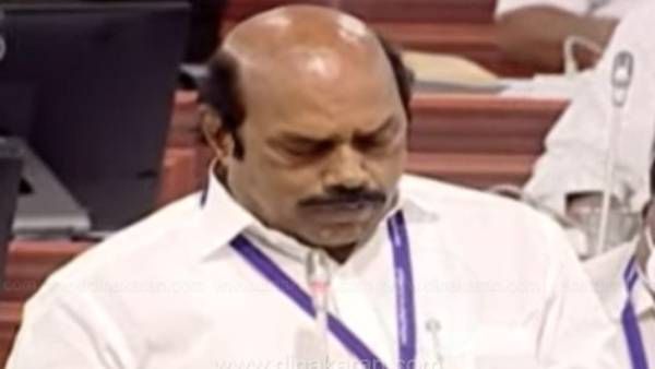 'தமிழகத்தில் 16 சுங்கச்சாவடிகள்தான் இருக்கணும்..ஆனால் 48 சுங்கச் சாவடிகள் உள்ளன' - அமைச்சர் எ.வ.வேலு