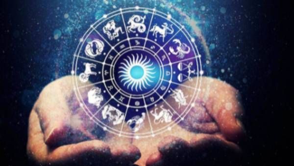 புதன் பெயர்ச்சி 2021: துலாம் ராசிக்கு இடப்பெயர்ச்சியாகி வக்ரமடையும் புதனால் யாருக்கு என்ன பாதிப்பு