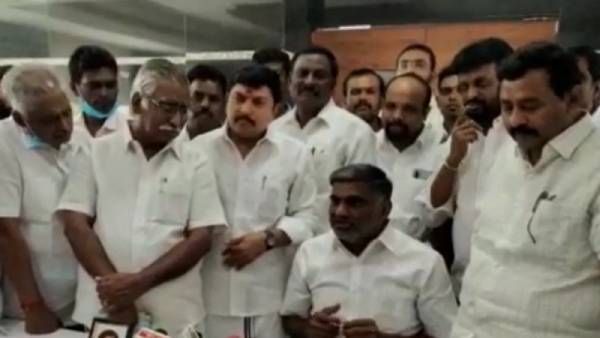 7 ம் வகுப்பில் எனக்கு பென்ஸ் கார் வாங்கி கொடுத்தார் என் தந்தை.. ரெய்டு குறித்து கே சி வீரமணி!