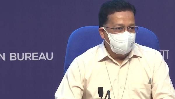 'பண்டிகை காலத்தில் அதீத எச்சரிக்கை தேவை.. வேக்சின் போட்டாலும் மாஸ்க் கட்டாயம்..' மத்திய சுகாதார துறை