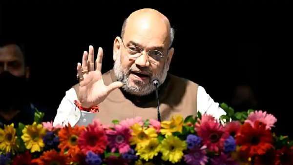 அதெப்படி முடியும்.. செக்கிழுத்தவர் சாவர்க்கர்.. அவரது தேசபக்தியை சந்தேகப்படுவதா?.. அமித்ஷா காட்டம்