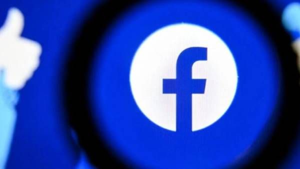 'தீயாக பரவும் வெறுப்பு பேச்சு.. உங்கள் வருமானம் அதிகரிக்கிறது..' பேஸ்புக் மீது பாய்ந்த விசாரணை குழு