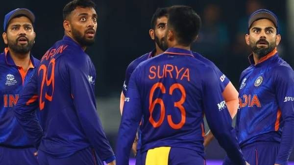 அவர் மட்டும் ஸ்பெஷலா.. வெடித்த சர்ச்சை.. நியூசிலாந்துடனான போட்டியில் இந்திய அணியில் யாருக்கு இடம்?