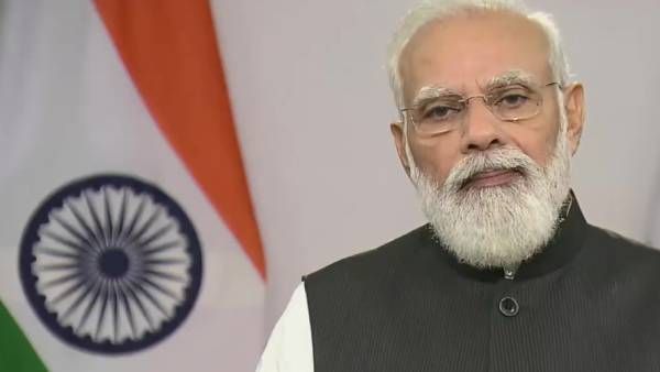 விவசாயிகளுக்கு எதிராக பாஜகவினரை ஆயுதம் எடுக்க சொன்ன ஹரியானா அரசுக்கு பிரதமர் மோடி பாராட்டு