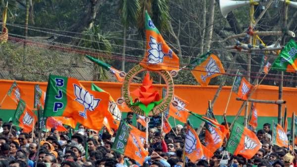 உ.பி, உத்தரகாண்ட், மணிப்பூர், கோவாவில் மீண்டும் பாஜக ஆட்சி- காங்.க்கு செம அடியாம்- கருத்து கணிப்பு