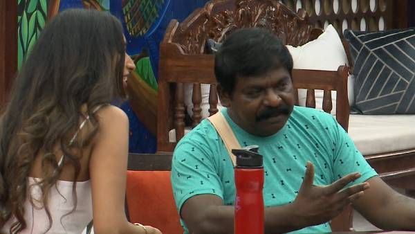 சமையலறையில் அண்ணாச்சி நடத்தும் தில்லுமுல்லு...இது சரியா??கலாய்க்கும் ரசிகர்கள்