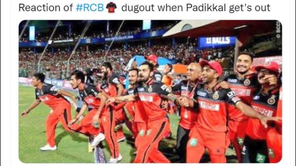 தோனி வாரிசு வந்தாச்சு.. டெஸ்ட் ஆட்டம்.. ஆர்சிபி வீரர் படிக்கலை பயங்கரமா கலாய்க்கும் மீம்ஸ்