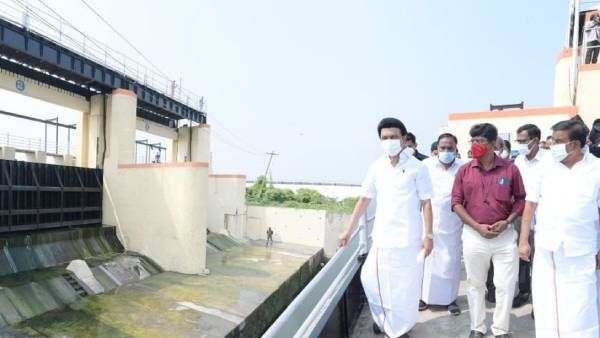 செம்பரம்பாக்கம் ஏரி எப்படி இருக்கிறது..? நேரில் விசிட் செய்த முதலமைச்சர் மு.க.ஸ்டாலின்..!