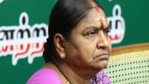 அதிமுகவில் திடீர் பரபரப்பு- மீண்டும் ஜெ., ஜா அணிகள்? ஜே.சி.டி. பிரபாகர் பேச்சால் வளர்மதி கொந்தளிப்பு