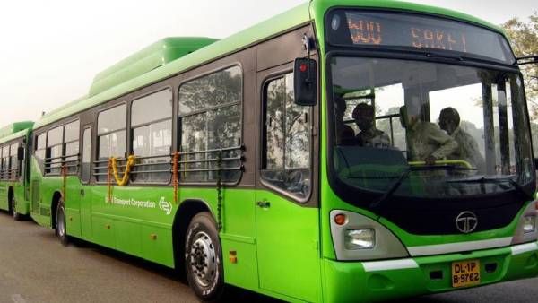 காற்று மாசு எதிரொலி.. டெல்லியில் இன்று முதல் சி.என்.ஜி. பேருந்துகள்