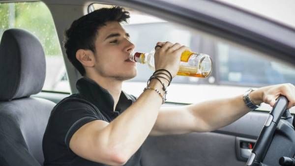 அதிர்ச்சி ரிப்போர்ட்!! குடிபோதையில் வாகனம் ஓட்டுவதால் அதிக உயிரிழப்புகள்.. சென்னை தான் மிக மிக மோசம்