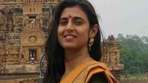 10.5% இடஒதுக்கீடு ரத்தாகும் என அதிமுகவுக்கும் தெரியும்.. பாமகவுக்கும் தெரியும்.. கஸ்தூரி பரபர ட்வீட்