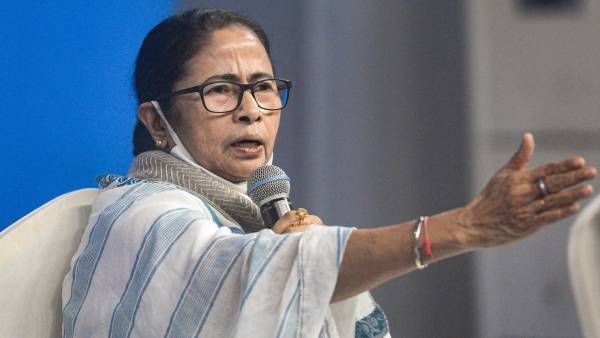 மாநில அரசுகளை கவிழ்ப்பதே வேலை.. பாஜகவுக்கு வேறு எதுவும் தெரியாது.. முதல்வர் மம்தா பானர்ஜி பேச்சு!