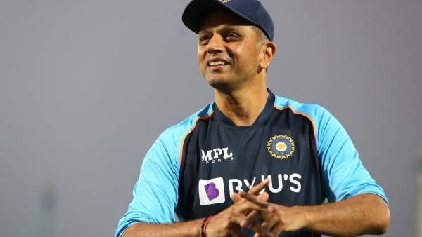 ராகுல் டிராவிட் உடனே சுதாரிக்கணும்.. முக்கியமான விஷயத்தில் திணறிய இந்திய வீரர்கள்.. ஒரே குழப்பம்!