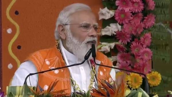 நாடு விடுதலை அடைந்தது முதல் பழங்குடி இனப் பகுதி வளங்களை சுரண்டியது காங்.-பிரதமர் மோடி அட்டாக்