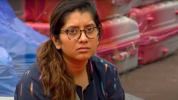 ப்ரியங்காவின் இடத்தில் சிவாங்கி... பரபரப்பில் ரசிகர்கள்