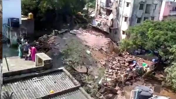 திருவொற்றியூர் கட்டிட விபத்து.. குளத்தின் மீது கட்டப்பட்டதா குடிசை மாற்று வாரிய குடியிருப்பு?