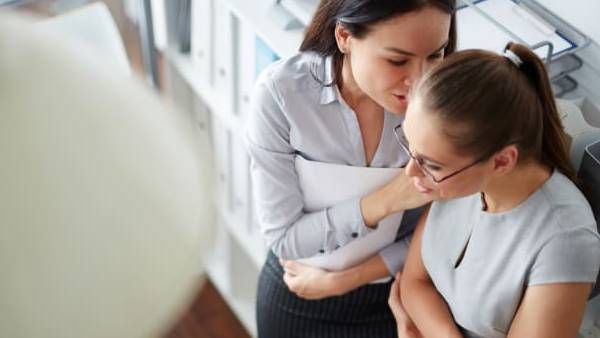 அமலாக்க துறை கிடுக்குப் பிடி விசாரணையில் மாஜி பத்திரிகை அதிபர்! உதவ போய் டோஸ் வாங்கிய தமிழக எம்.பி.