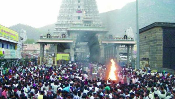 செல்வ வாழ்வு தரும் குபேர கிரிவலம் செல்ல பக்தர்களுக்கு தடை - மனதார வணங்கினாலும் பலன் உண்டு
