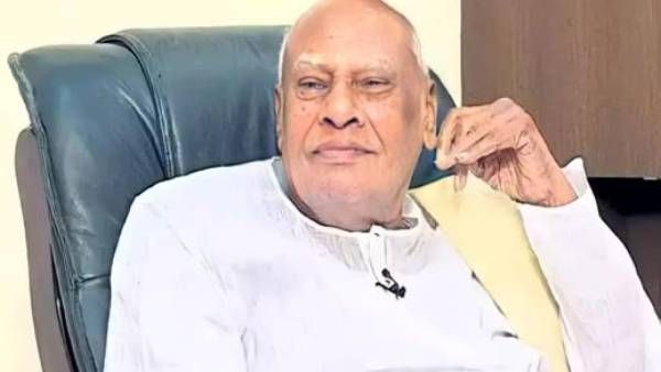 ரோசய்யாவின் மறைவு ஈடு செய்ய முடியாத இழப்பு - தமிழக ஆளுநர், முதல்வர் இரங்கல்