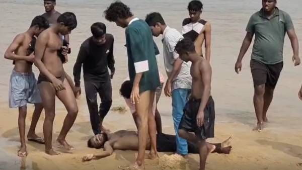 சென்னை அருகே நீச்சல் தெரியாமல் கூவம் ஆற்றில் குளித்தவர் நீரில் மூழ்கி பலி
