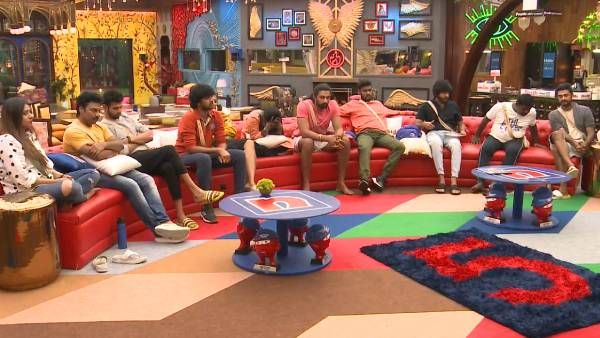 பிக் பாஸ் வீட்டுக்குள் ஆணிவேராக இருந்த வரையே தூக்கிட்டாங்களே...வருத்தத்தில் ரசிகர்கள்