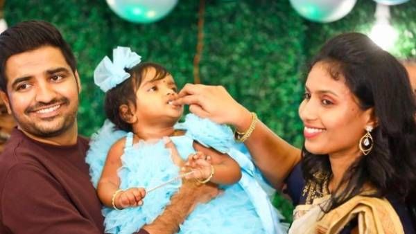 திருமண நாளை கொண்டாடும் சதீஷ்..வித்தியாசமாக வாழ்த்துக்களை கூறும் ரசிகர்கள்