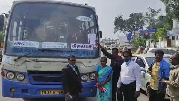 விபத்தில் உயிரிழந்தவர் குடும்பத்திற்கு இழப்பீடு.. தமிழக அரசுப் பேருந்து நடு வழியில் ஜப்தி