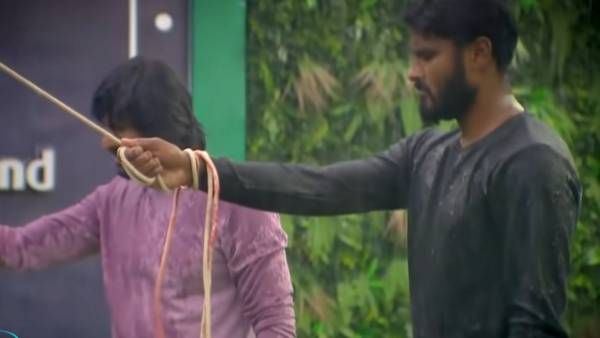 கடைசி டாஸ்க்.. டிக்கெட்டை தட்டி தூக்கிய போட்டியாளர்..இவருக்காகத்தான் இந்த ஏற்பாடா??