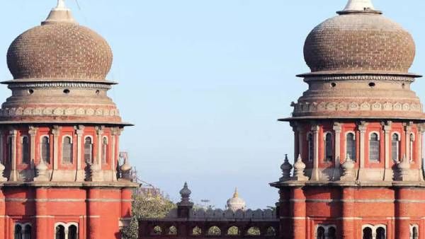 டிச-8 பாலிடெக்னிக் விரிவுரையாளர் தேர்வை ரத்துச்செய்யக்கோரி வழக்கு: அரசுக்கு உயர் நீதிமன்றம் நோட்டீஸ்