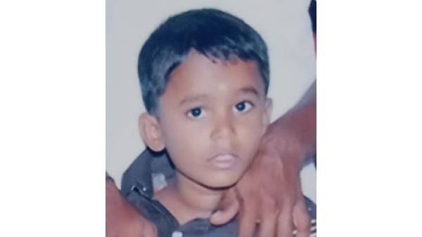 சிஐஎஸ்எஃப் வீரர்கள் பயிற்சியின்போது.. துப்பாக்கி குண்டு பாய்ந்த சிறுவன் பரிதாபமாக உயிரிழப்பு