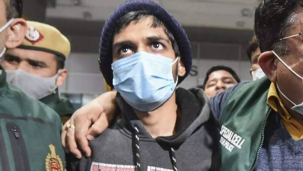 விஸ்வரூபம் எடுக்கும் புல்லி பாய் செயலி.. பின்னணியில் விஐபிக்கள்?..நீரஜ் பிஷ்னோய் தற்கொலைக்கு முயற்சி