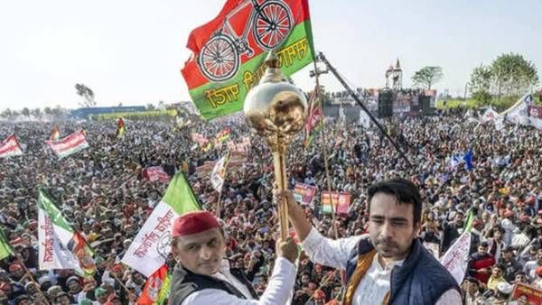 159 வேட்பாளர்களில் 20 யாதவர்கள்.. 11 பிராமணர்கள்.. உத்தரப்பிரதேசத்தில் அகிலேஷ் யாதவின் பக்கா மூவ்!