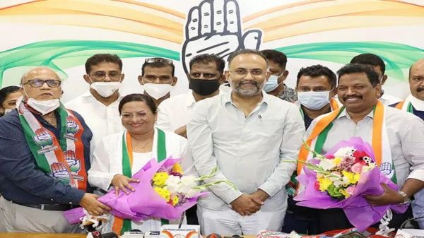உ.பி-க்கு அடுத்து கோவாவிலும் சிக்கல்.. முன்னாள் பாஜக அமைச்சர் காங்-இல் ஐக்கியம்