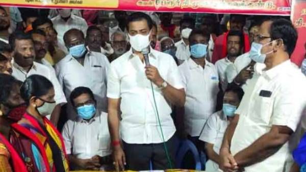 'அடுத்து வழிநடத்தும் தலைவர் உதயநிதி தான்.. அவரை விரைவாக அமைச்சராக்க வேண்டும்..' ஐ.பி. செந்தில்குமார்