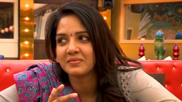 கடந்து போன வாழ்க்கை...மீண்டும் திரும்ப ஏங்கும் பாவனி...ரசிகர்களின் ஆறுதல்