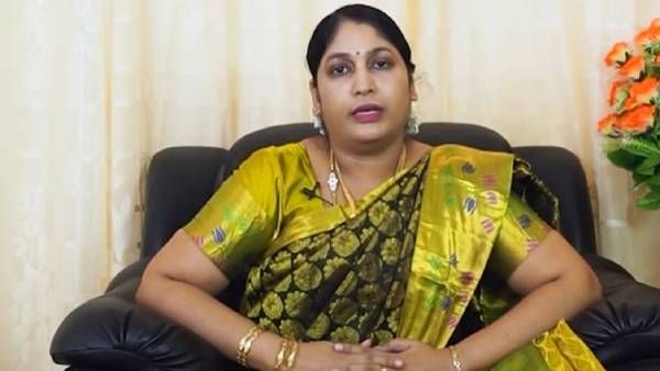 தாமரை இலை தண்ணீர் போல் ஒட்டாமல் வாழுங்கள்.. 